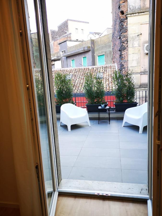 Armisi B&B Catánia Buitenkant foto