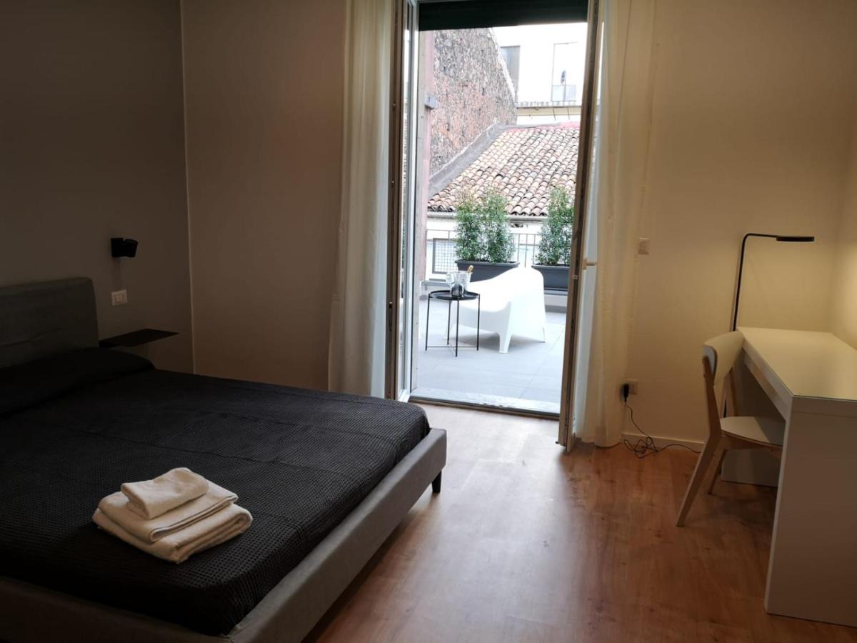 Armisi B&B Catánia Buitenkant foto